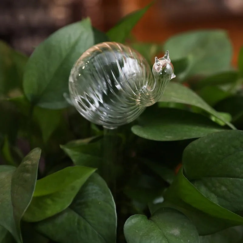 Automatic Plant  Watering Device Animal Shape Self Watering Ball Clear Glass Aqua Bulbs Flowerpot Drip Irrigation Device